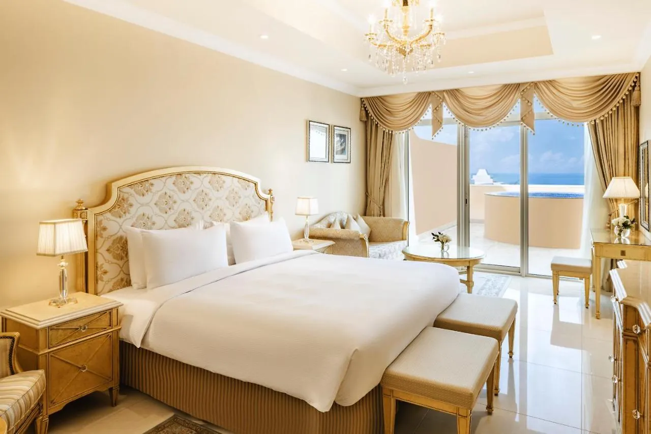 Kempinski Hotel & Residences Palm Jumeirah Dubai Resort