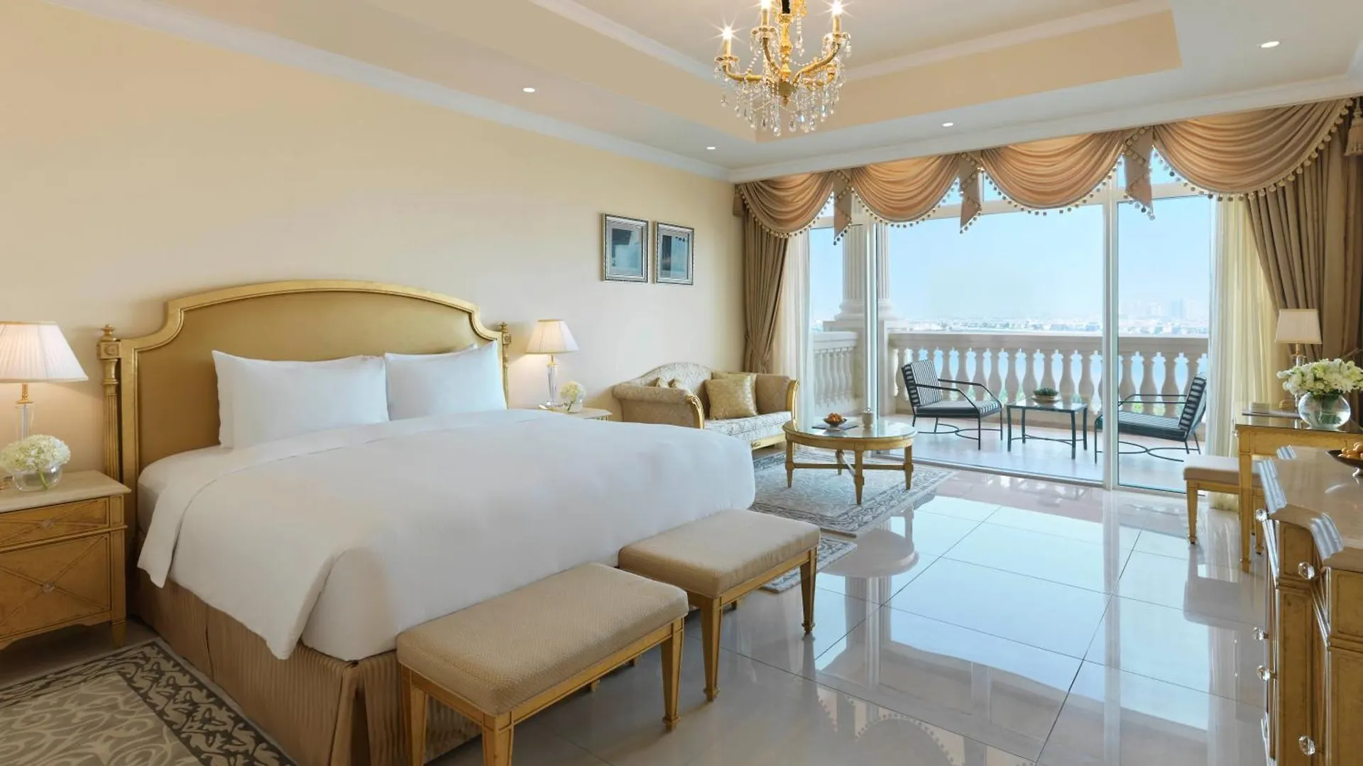 Resort Kempinski Hotel & Residences Palm Jumeirah Dubai